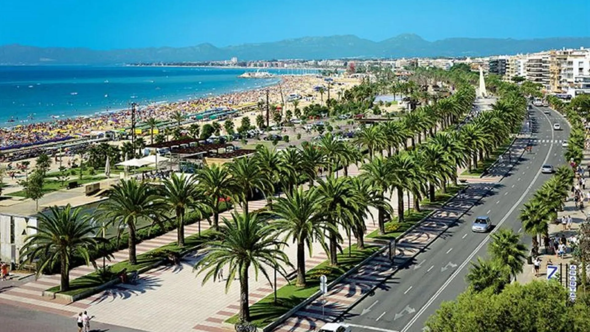 Pentathlon 2 Planet Apartment Salou