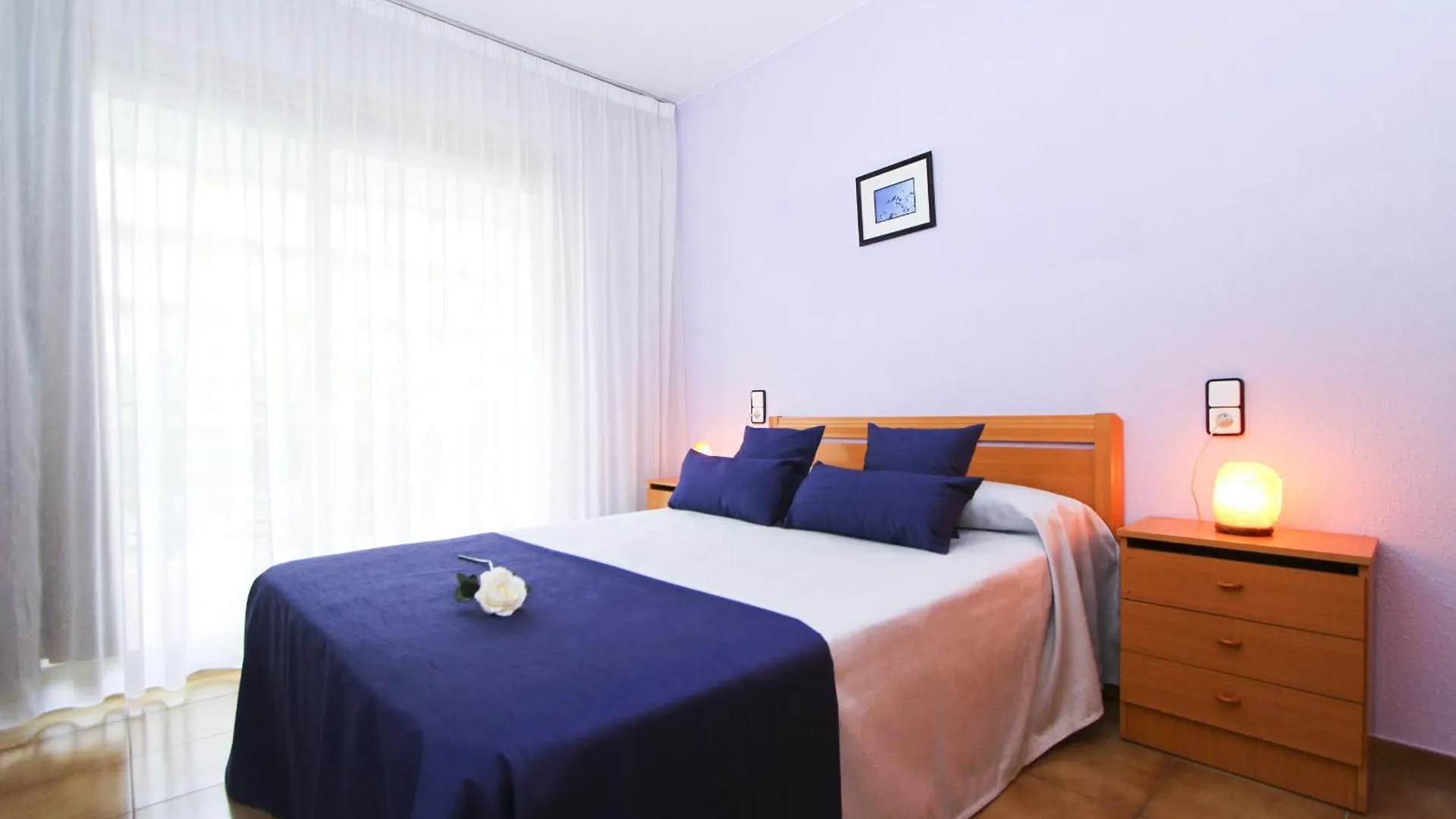 Pentathlon 2 Planet Apartment Salou Spain